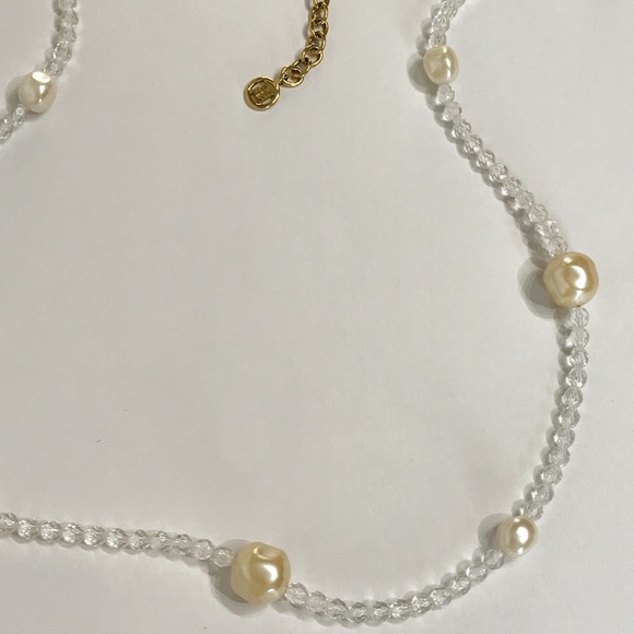 VTG Givenchy 43" Greek Key Large Faux Pearl Crystal Gold Tone Chunky Necklace - Picture 9 of 15